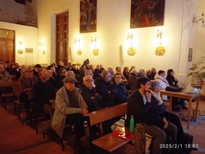 Uno scatto dei numerosi presenti 